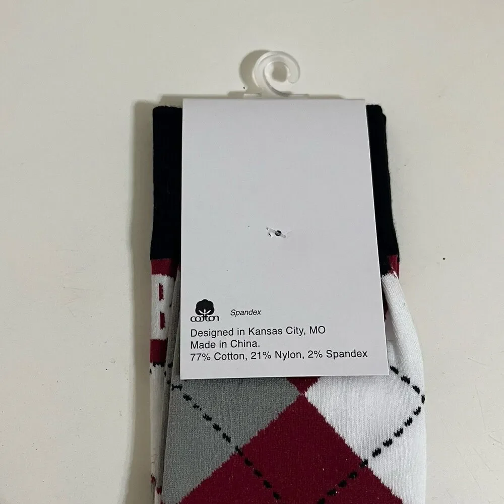 The University of Chicago Booth School of Business Argyle Dress Socks NWT